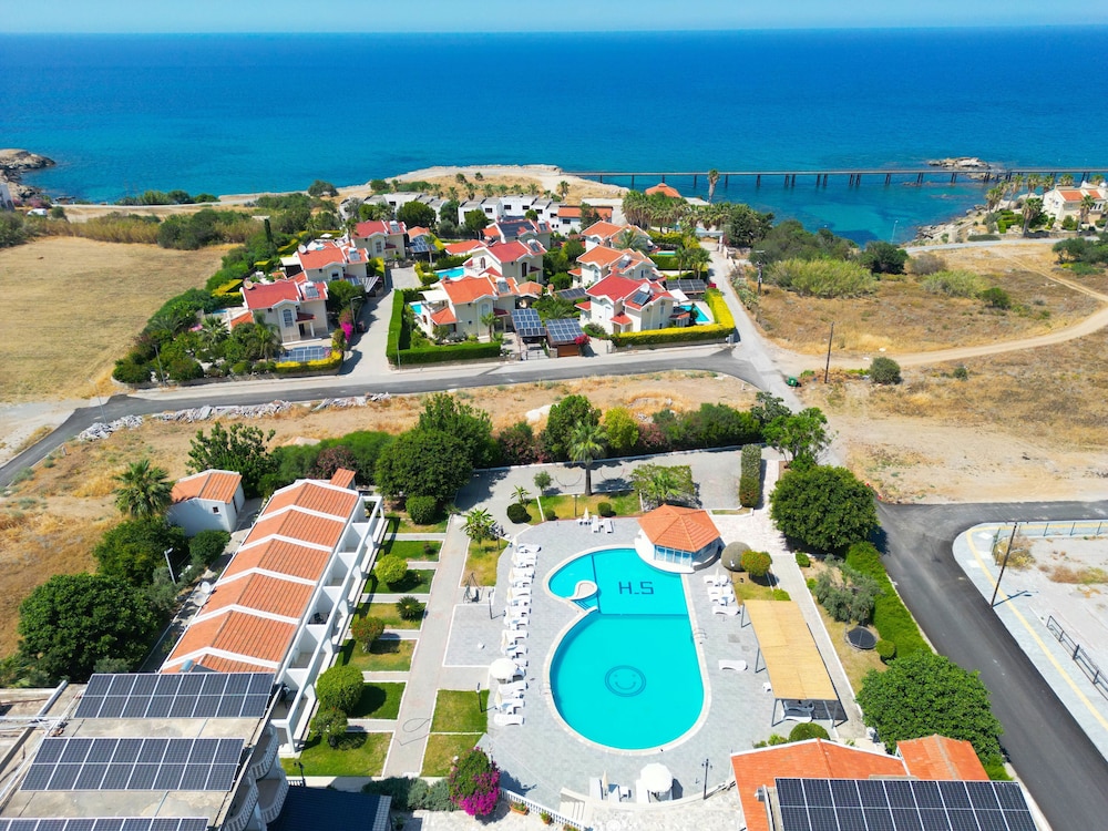 Sempati Hotel 39/44