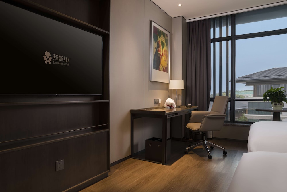 Tianfu International Hotel Complex 27/30