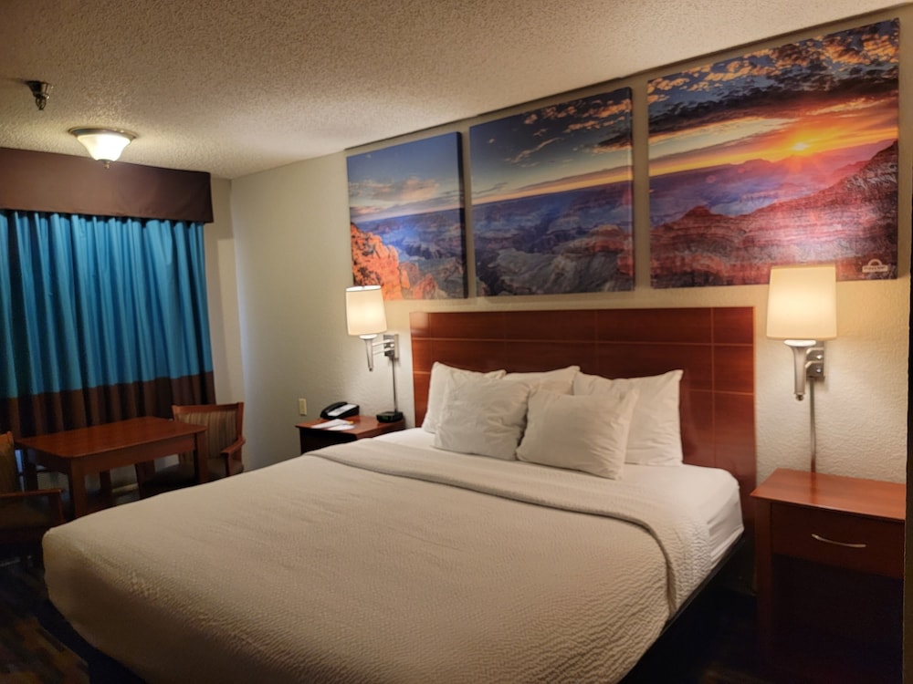 Days Inn By Wyndham Tucumcari 17/52