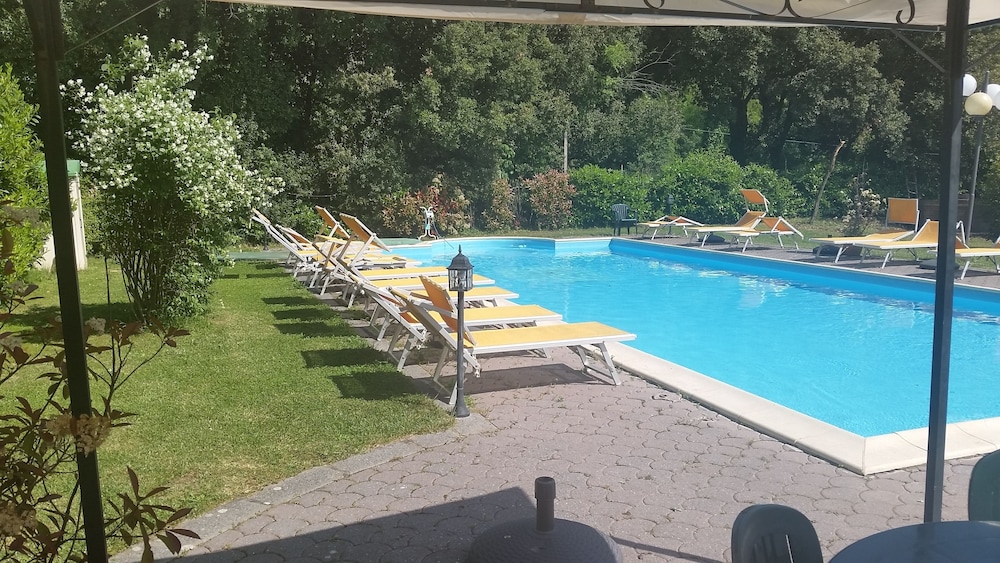 Hotel Monti 48/50