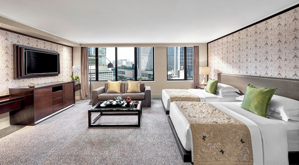 Monument, Twin Beds, with View