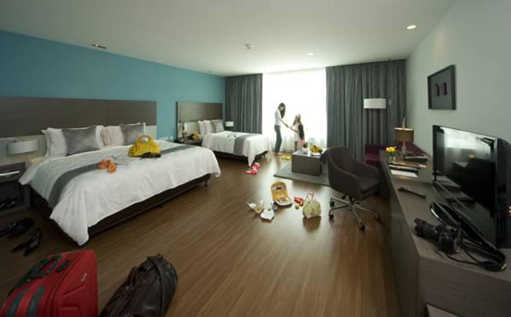 Pullman Kuching 58/70