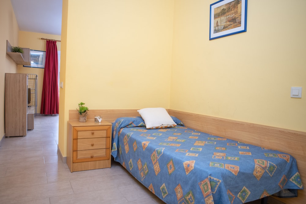 Els Salats Apartments 19/50