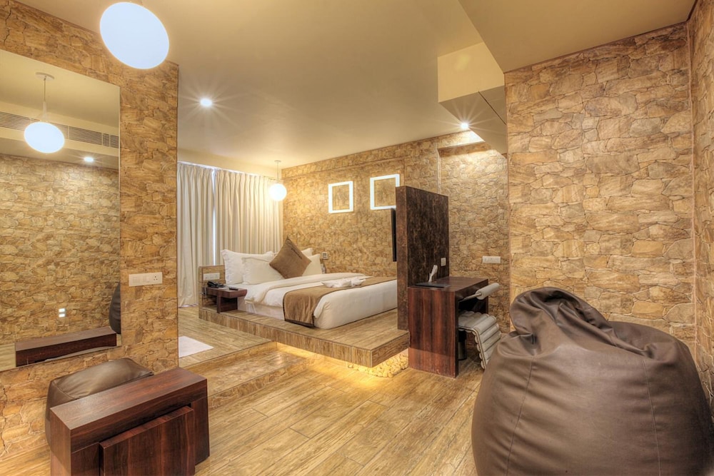 Hotel El Dorado 29/50