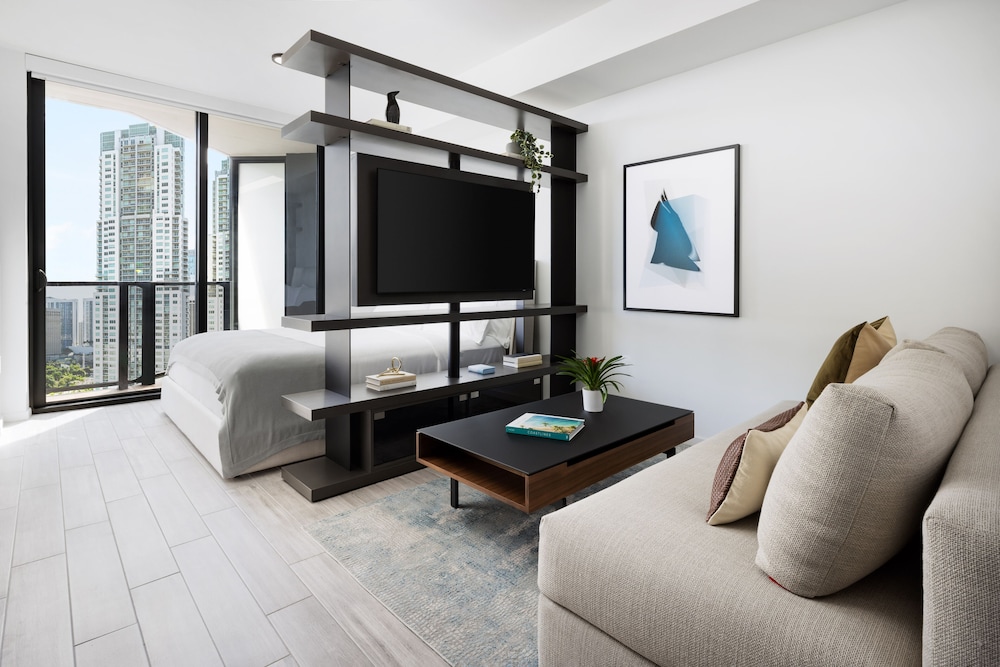 The Elser Hotel and Residences Miami 54/59