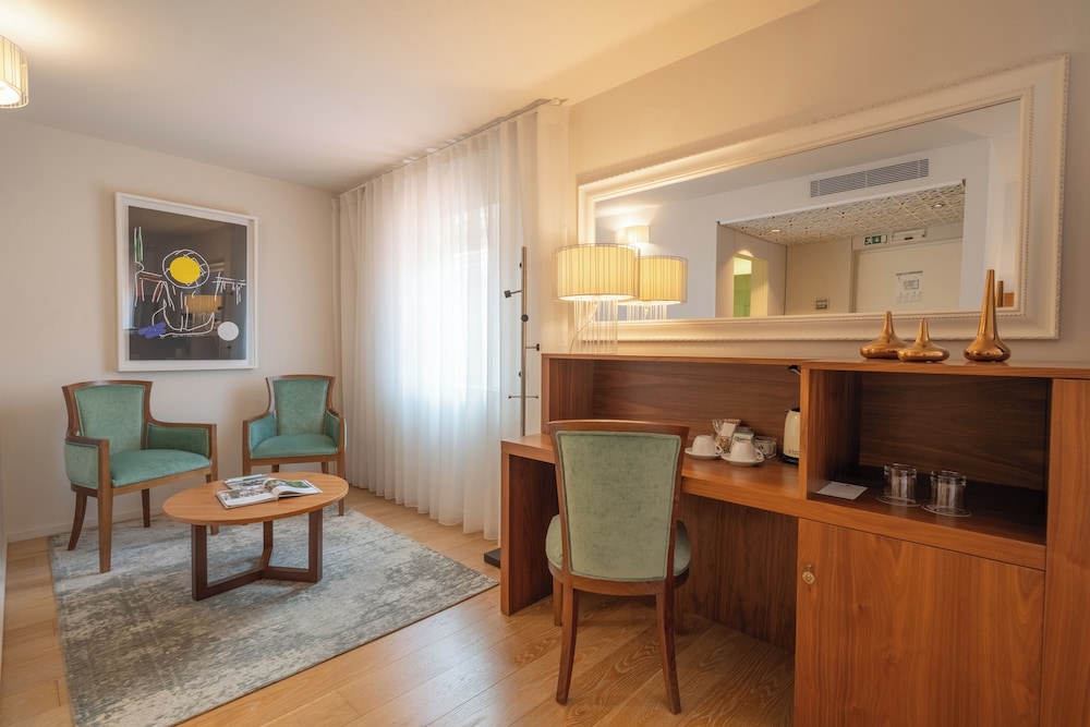 Burgus Tribute Design Hotel 43/63
