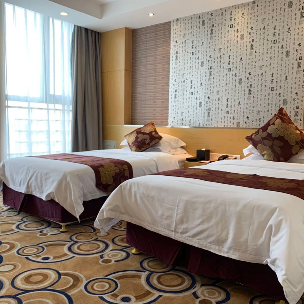Suzhou Sun Plaza Hotel 10/31