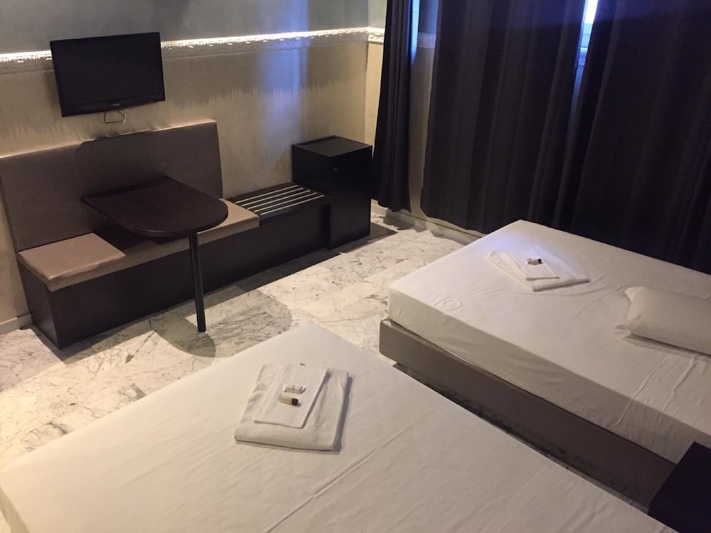 New Generation Hostel Rome Center - Adults Only 27/35