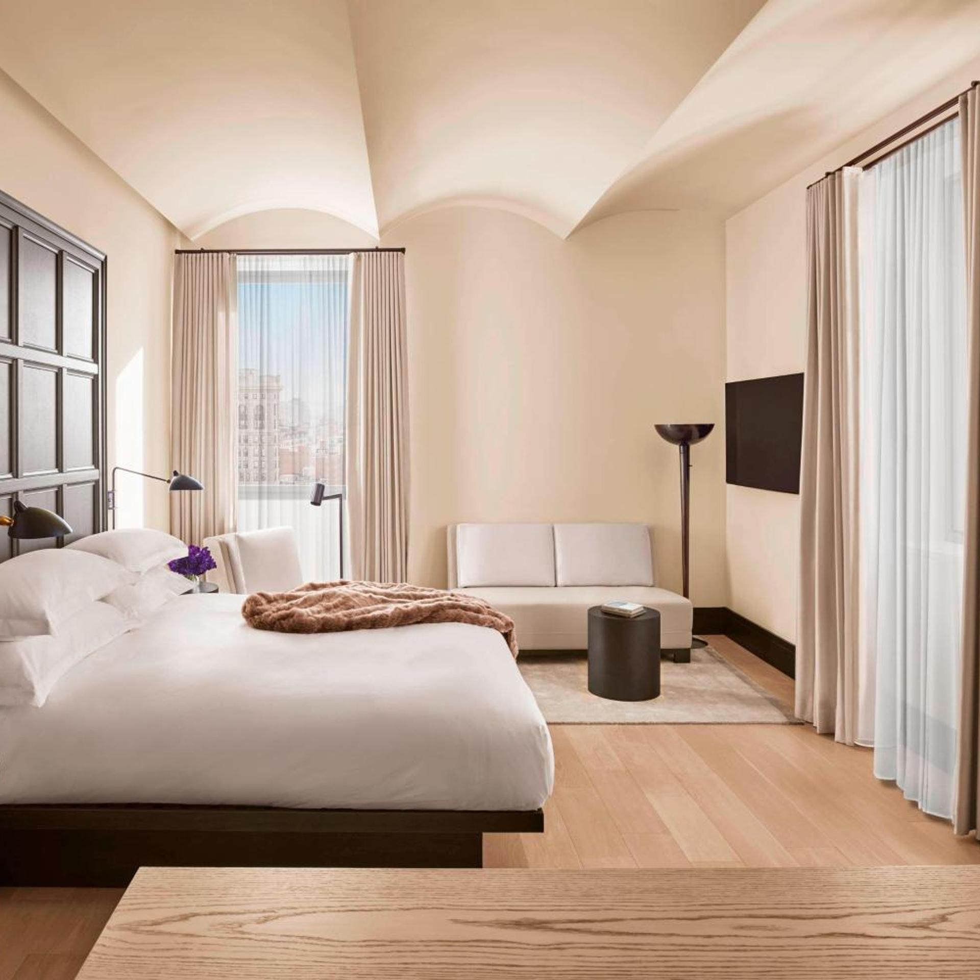 Loft, City View