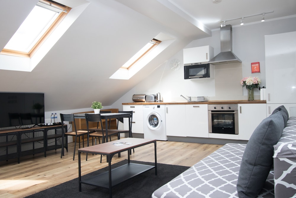 Westciti Croydon Serviced Apartments 27/50
