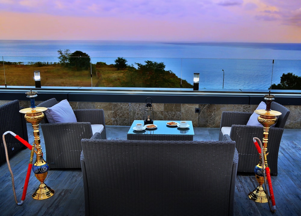 Yildiz Life Hotel 65/72