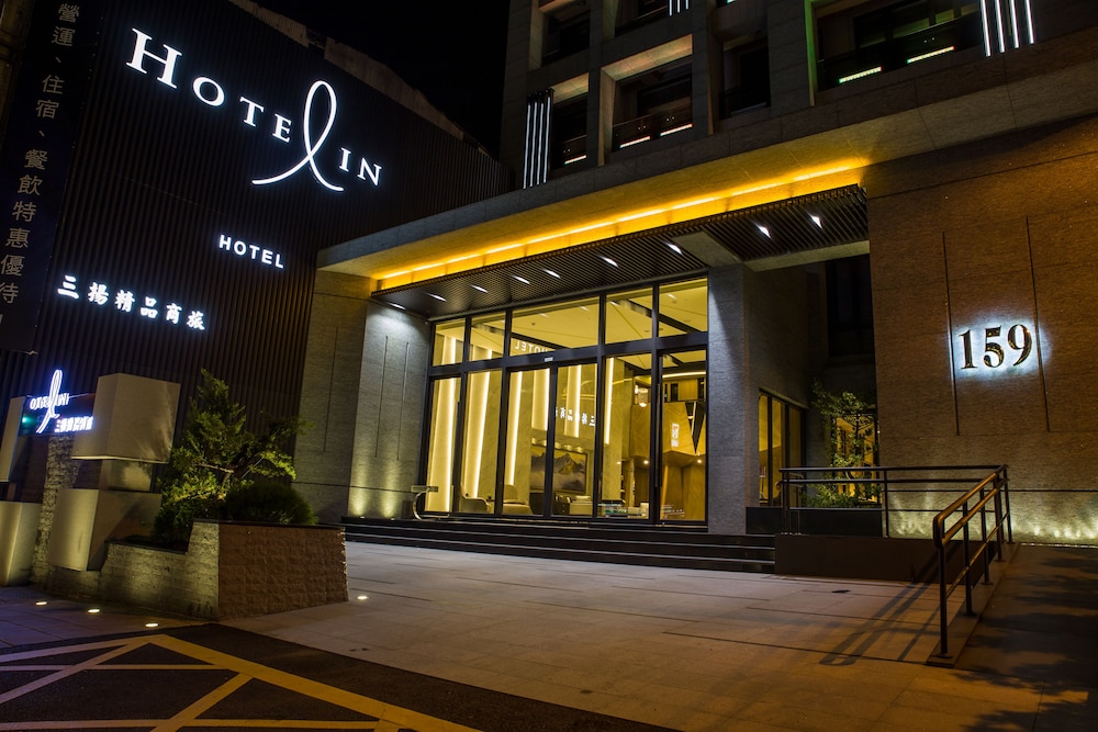 Hotel In 2/52