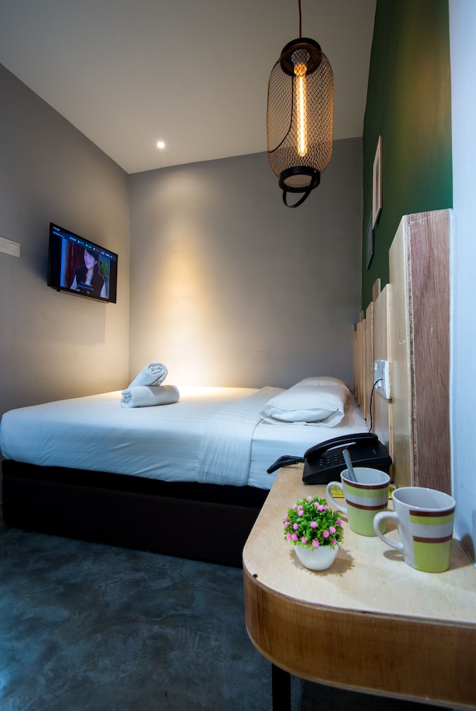 Finess Basic Hotel 28/35