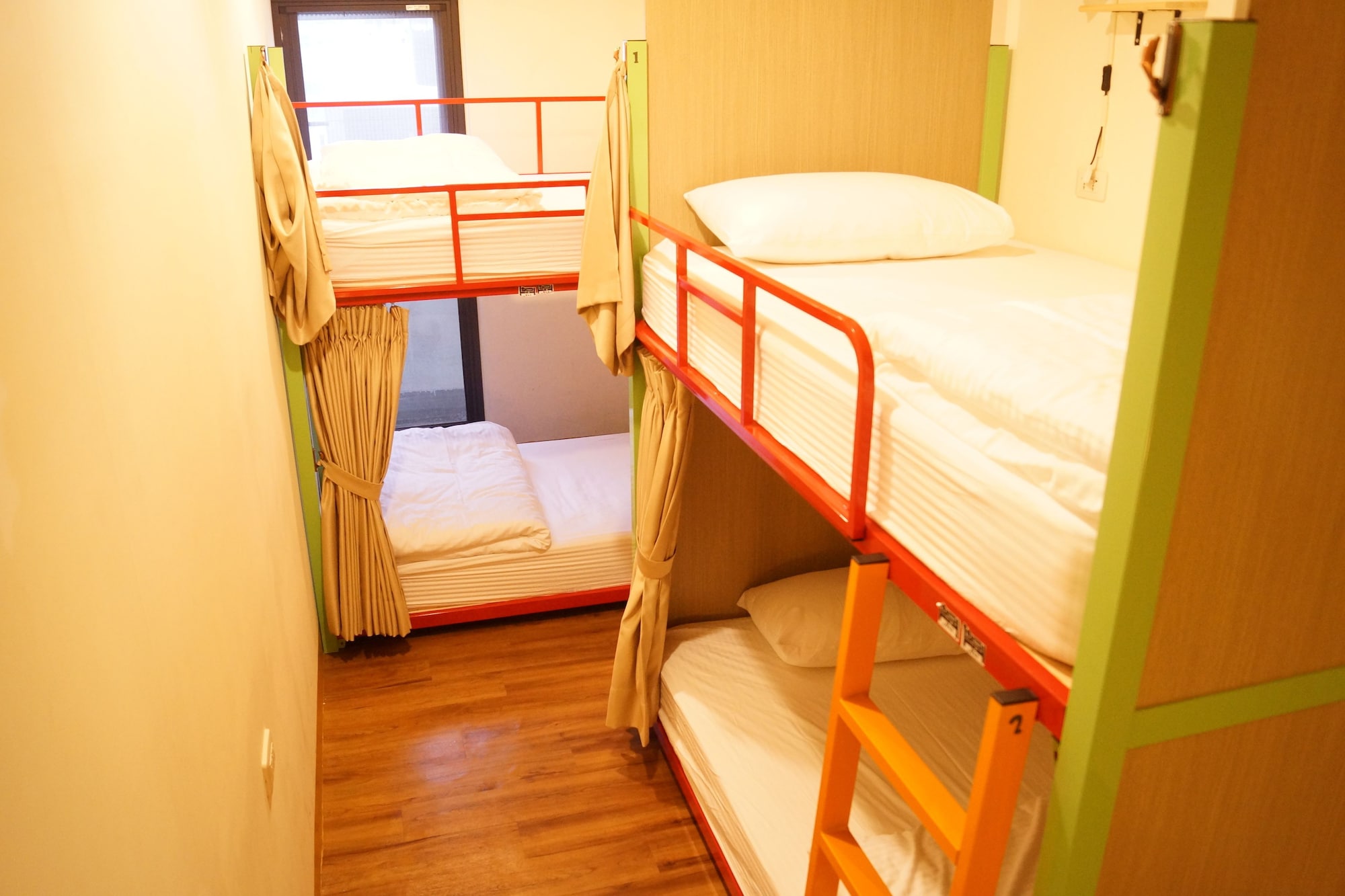 FEMALE DORM, 4 BEDS