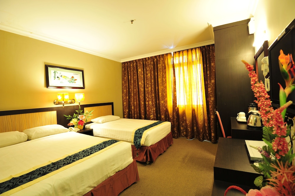 Hallmark Hotel Leisure 18/37
