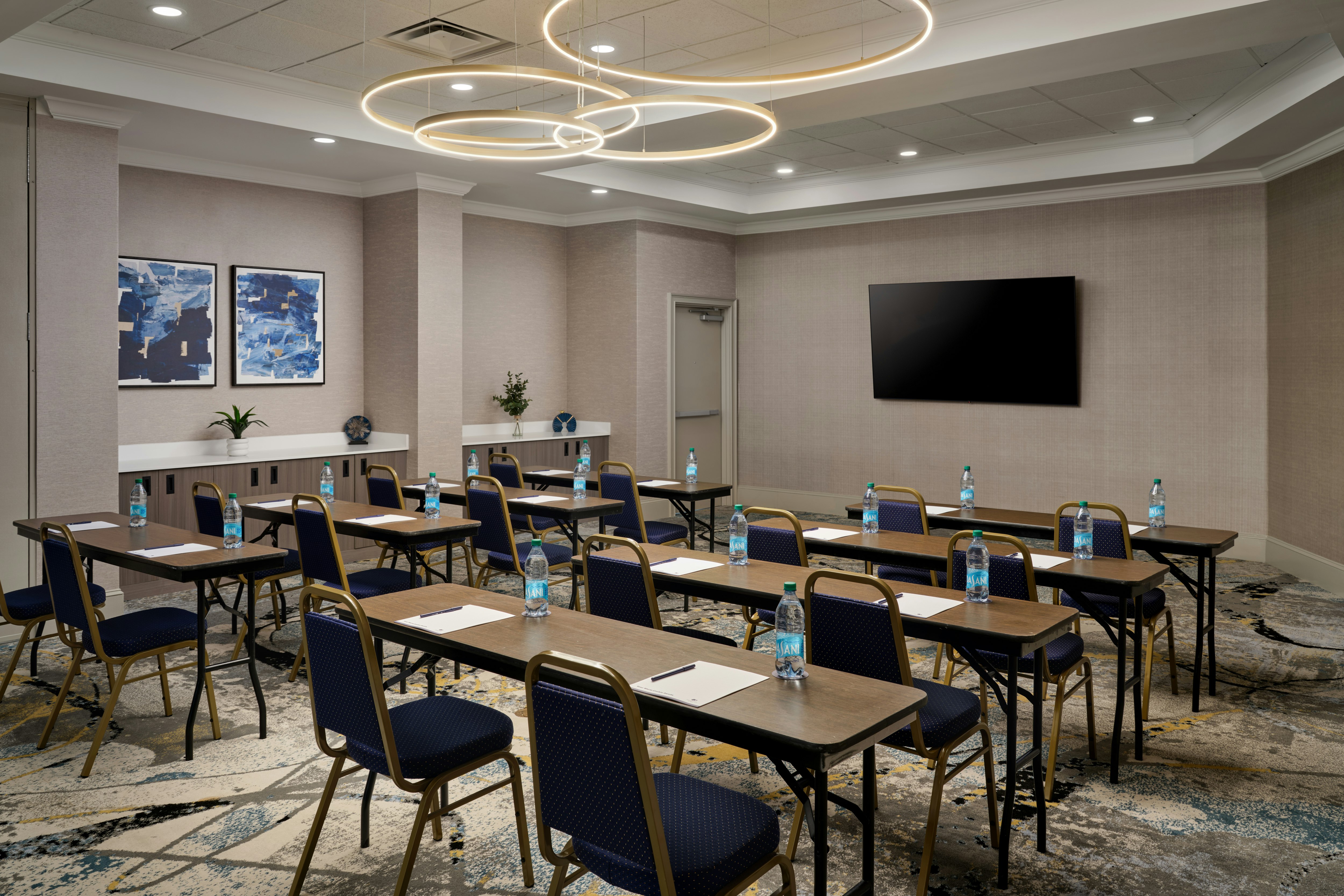 DoubleTree by Hilton Brunswick 15/19