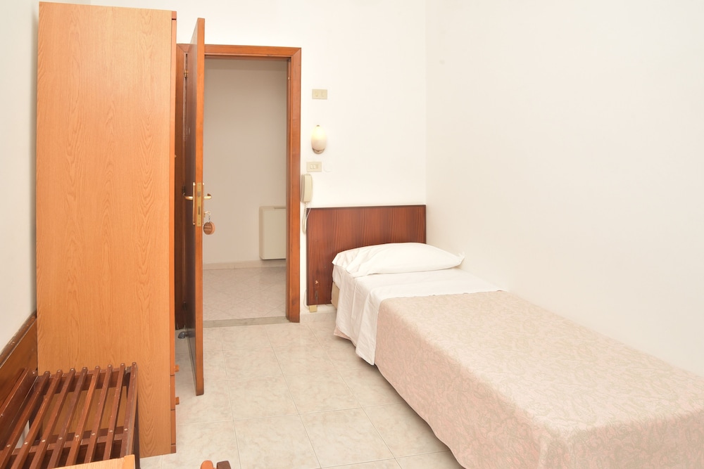 Maronti Hotel 19/55