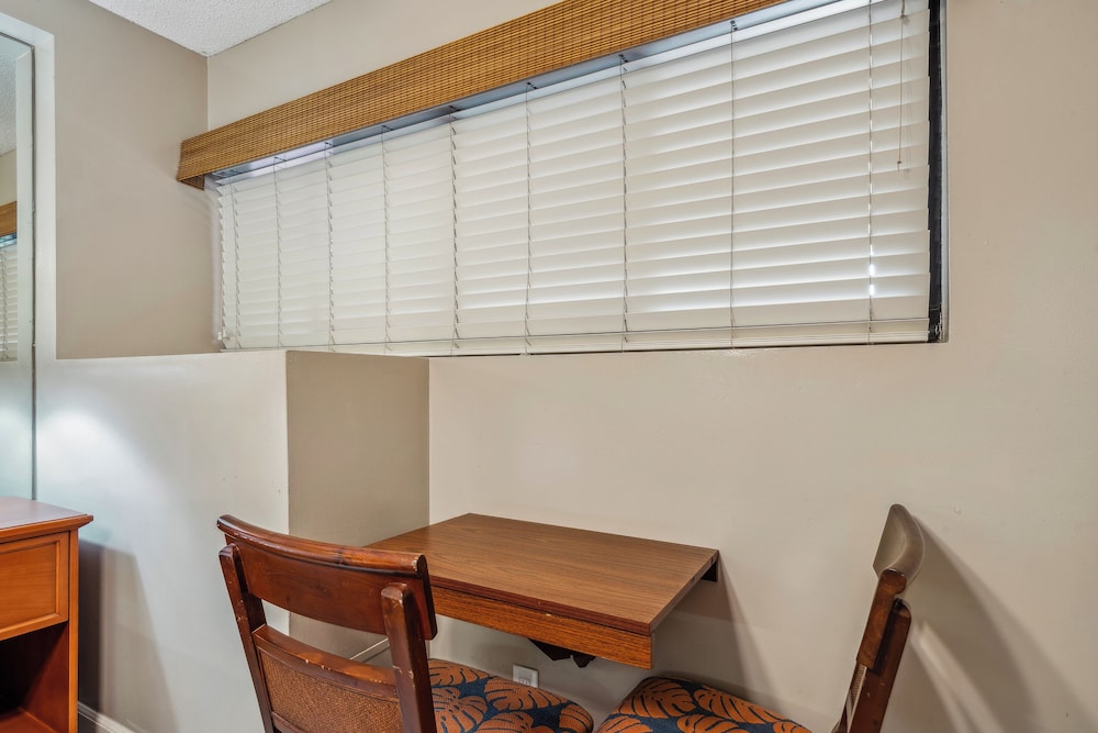 Kahana Falls Resort 43/68