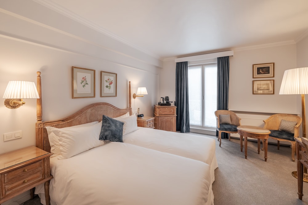 SUPERIOR, DOUBLE BED
