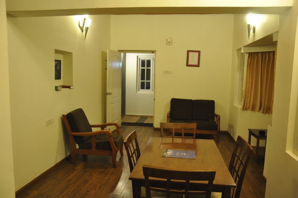 Sabol Holiday Resorts 19/30