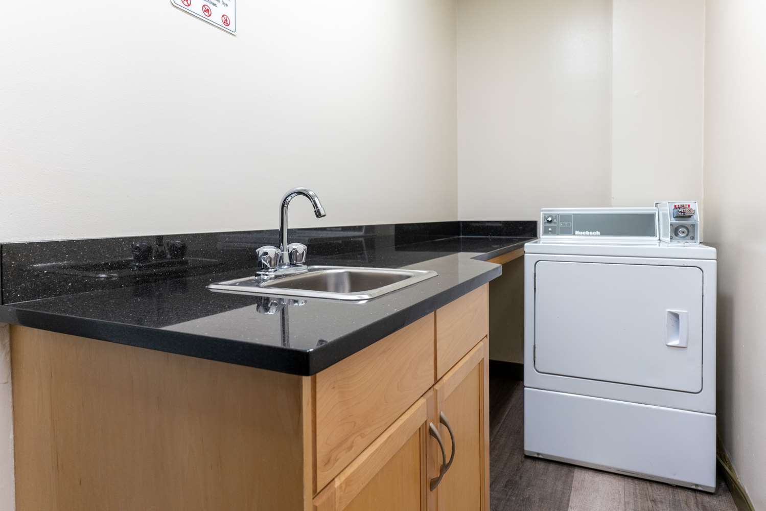 Best Western Plus South Edmonton Inn and Suites 1/32