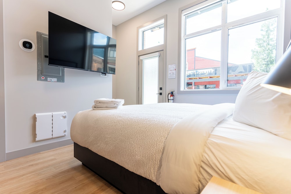Basecamp Suites Revelstoke 13/50