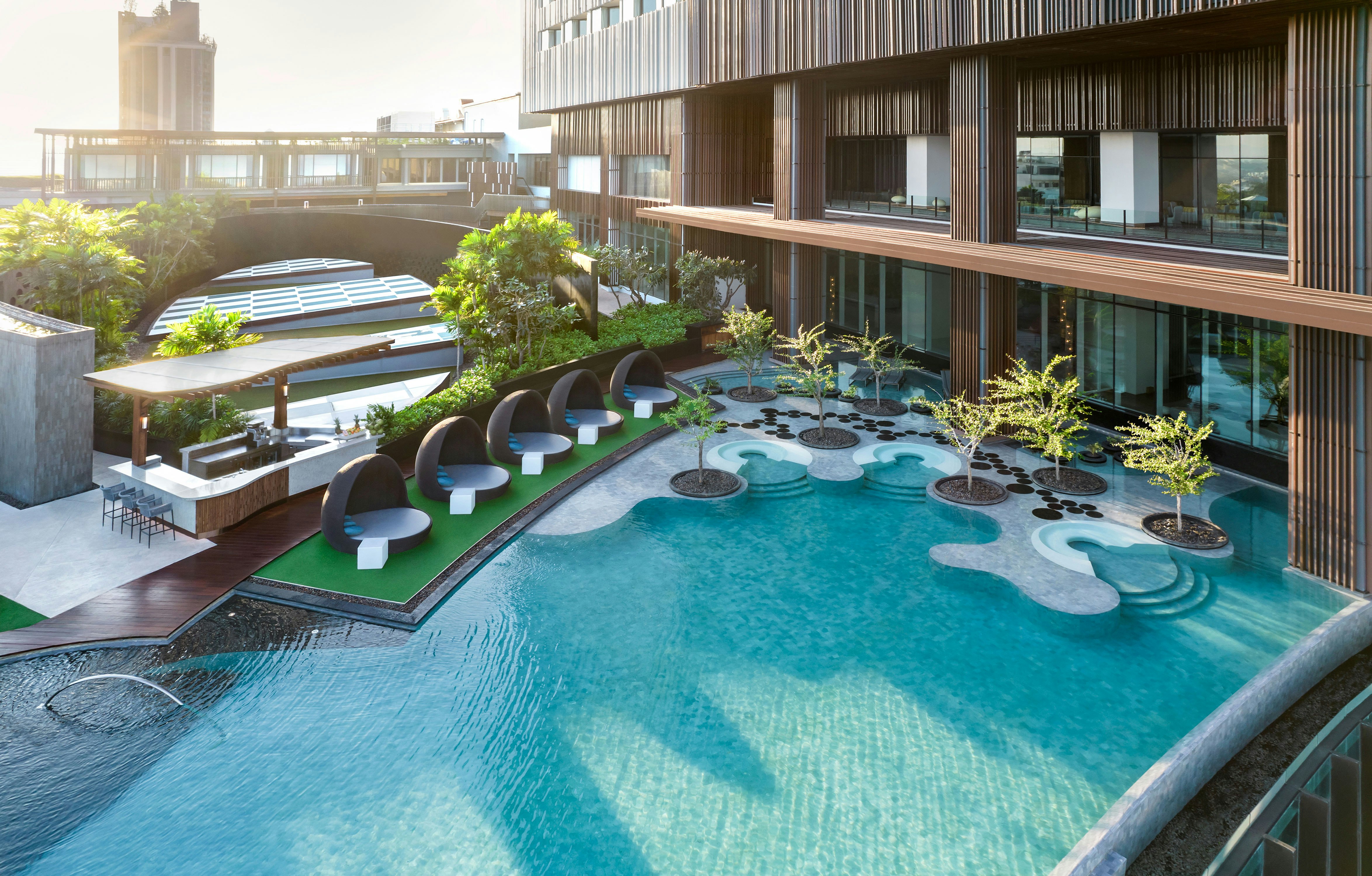Hilton Pattaya 79/80