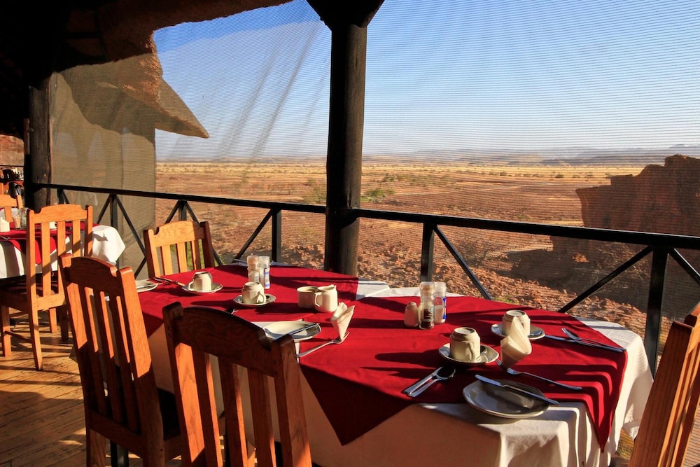 Twyfelfontein Country Lodge 14/37