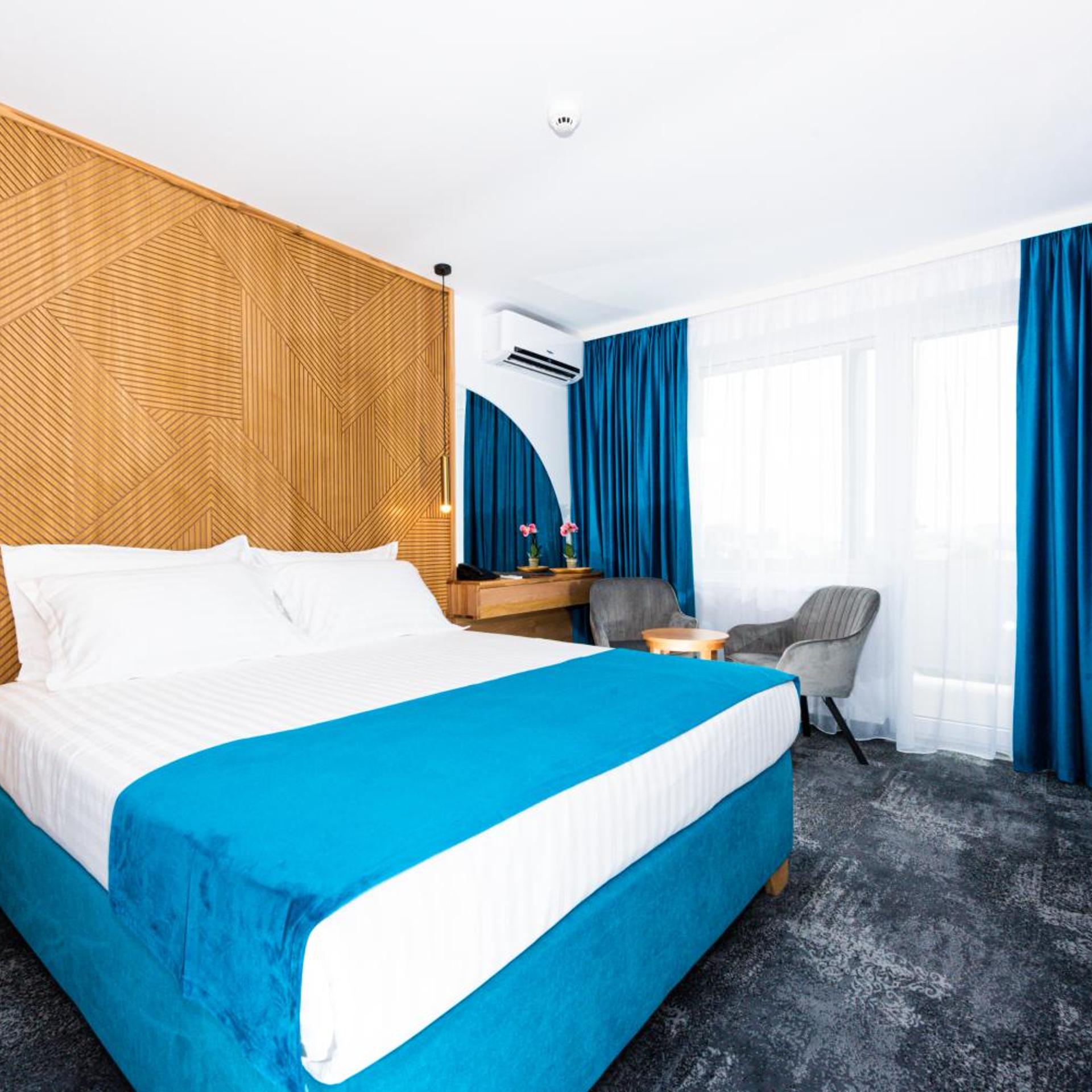 Sky, Double Bed, Sea View