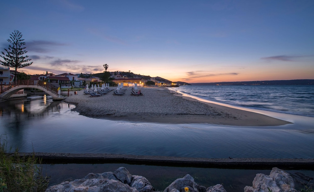 Kalyves Beach Hotel 66/69
