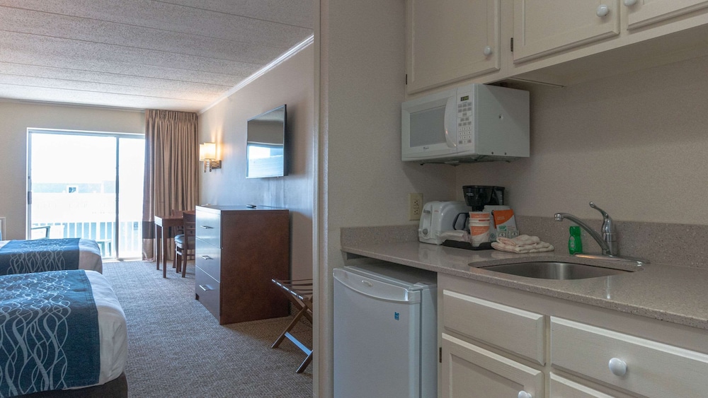 Comfort Inn Boardwalk 34/60