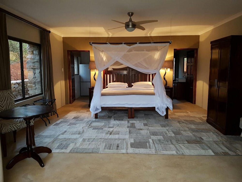 The Ranch House at African Safari Lodge 8/50
