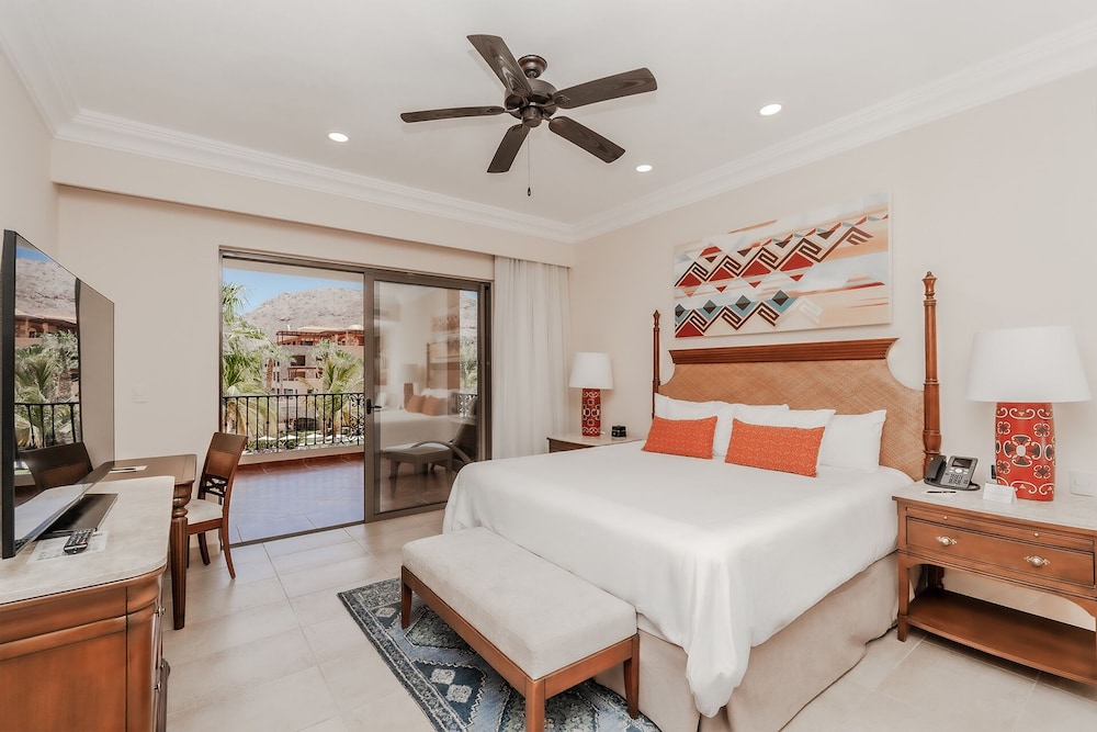 2 Bedrooms, Suite, 1 King and 2 Queen Beds