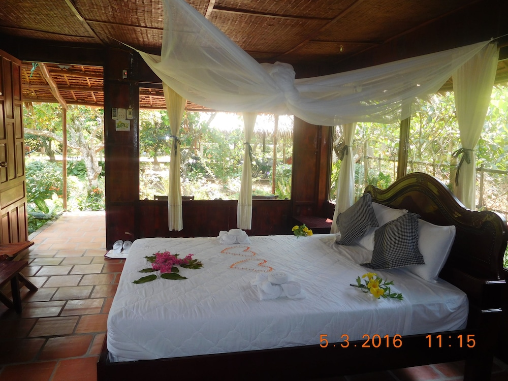 Mekong Ecolodge 15/45