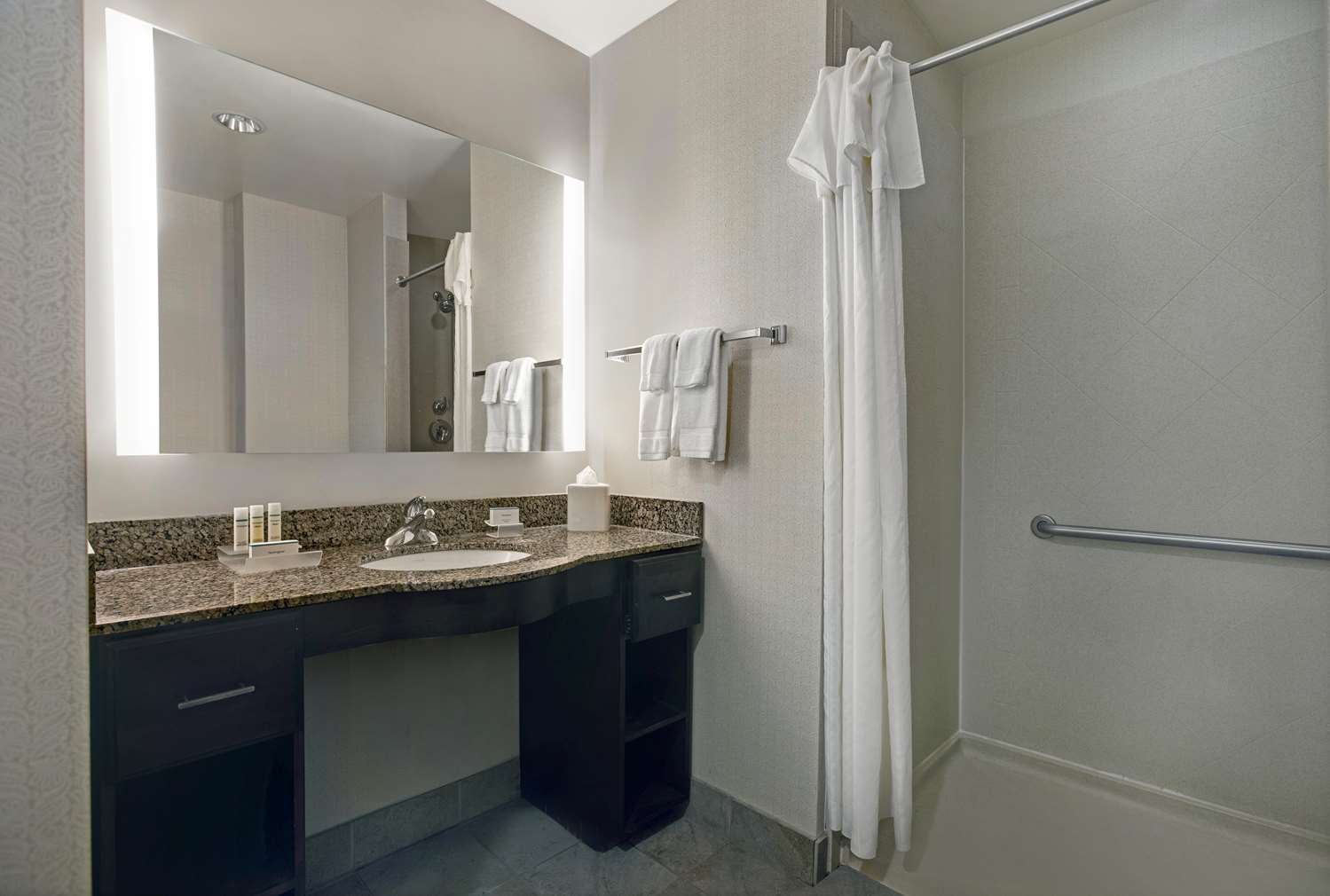Homewood Suites By Hilton Charlotte Ayrsley Nc 24/24