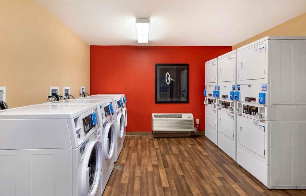 Relax Suites Extended Stay - La Mirada 11/18