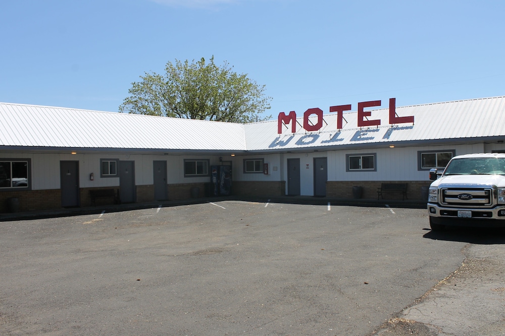 Sprague Motel and RV Park 35/45