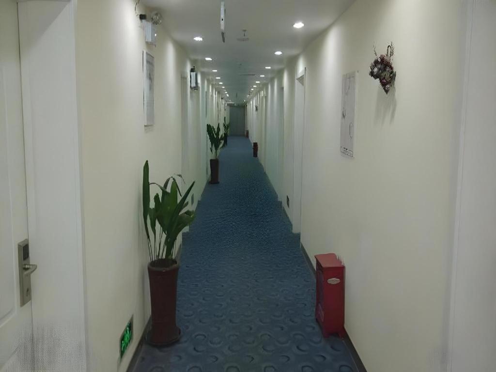 7 Days Inn (Beijing West Railway Station Maliandao) 39/48