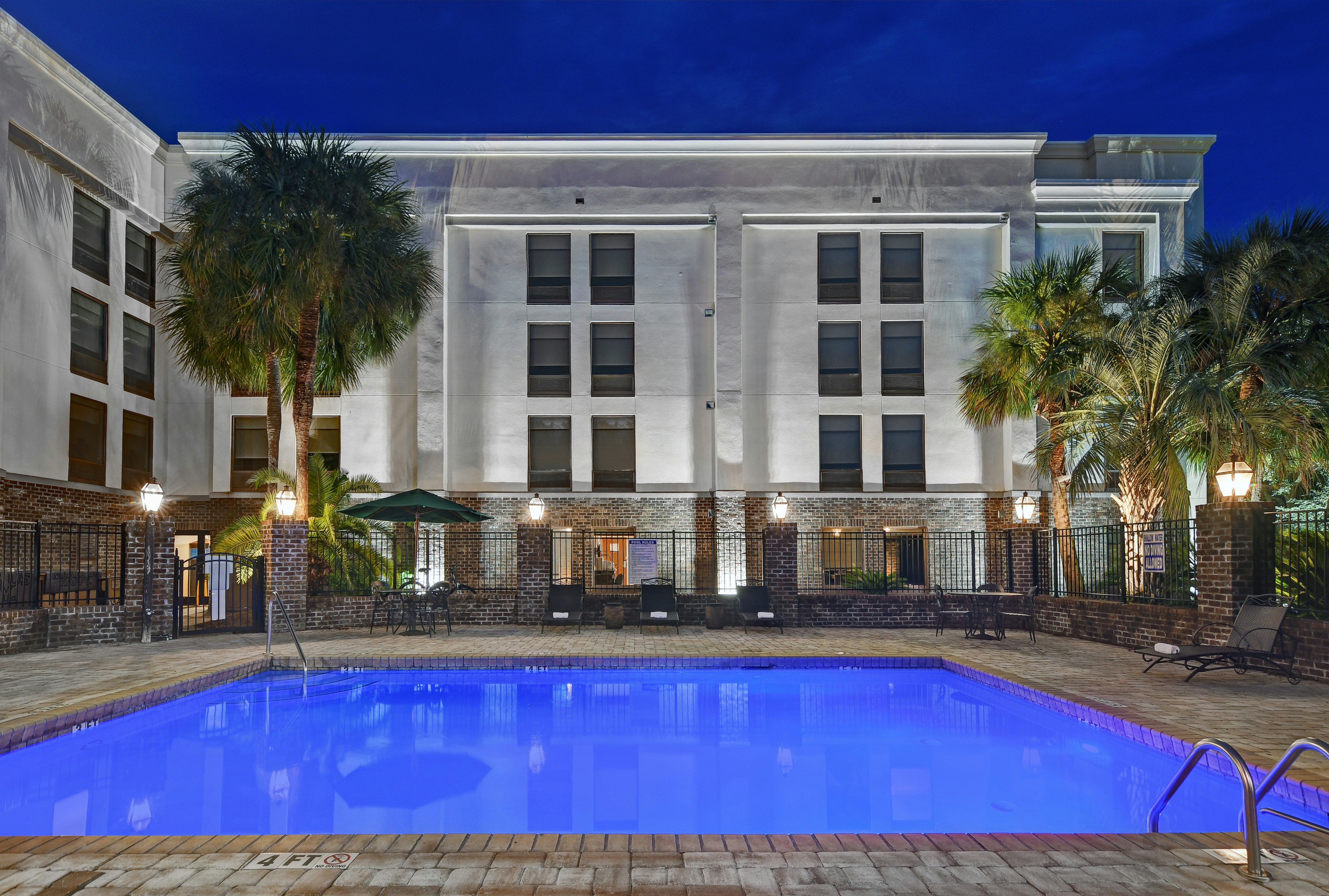 Hampton Inn Charleston Mount Pleasant Patriots Point 4/50
