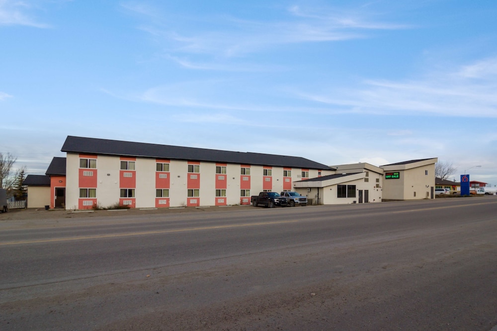 Motel6 Kerrobert, SK 24/30