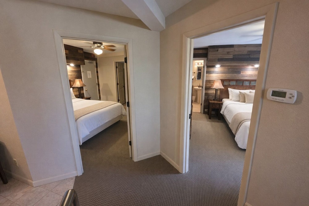 The Historic Crags Lodge 12/33