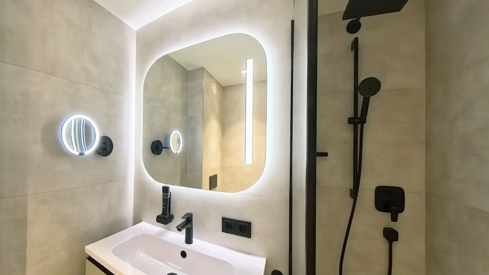Vital & Sporthotel Brixen 48/50