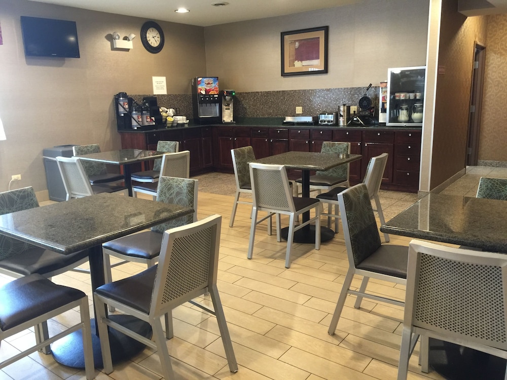 Best Western Des Plaines Inn 27/36