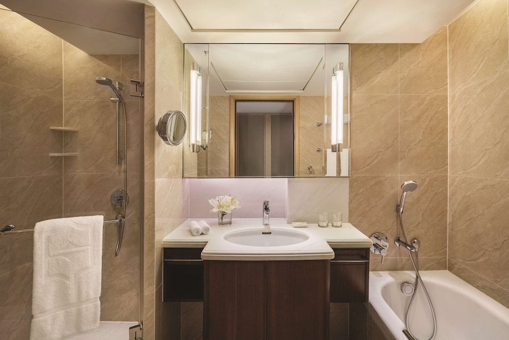 Deluxe, Twin Beds, Shangri-La Changchun 9/10