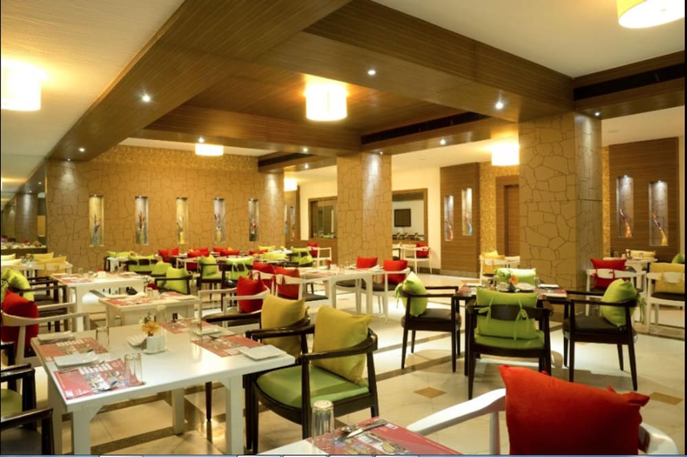Poppys Hotel 32/49