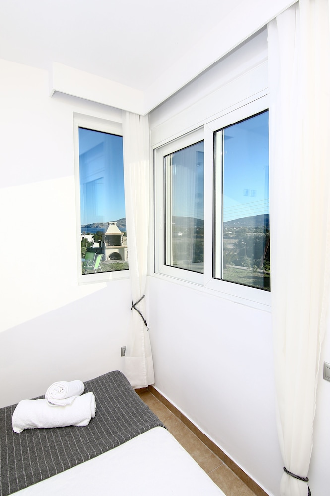 Haraki Villas 10/36
