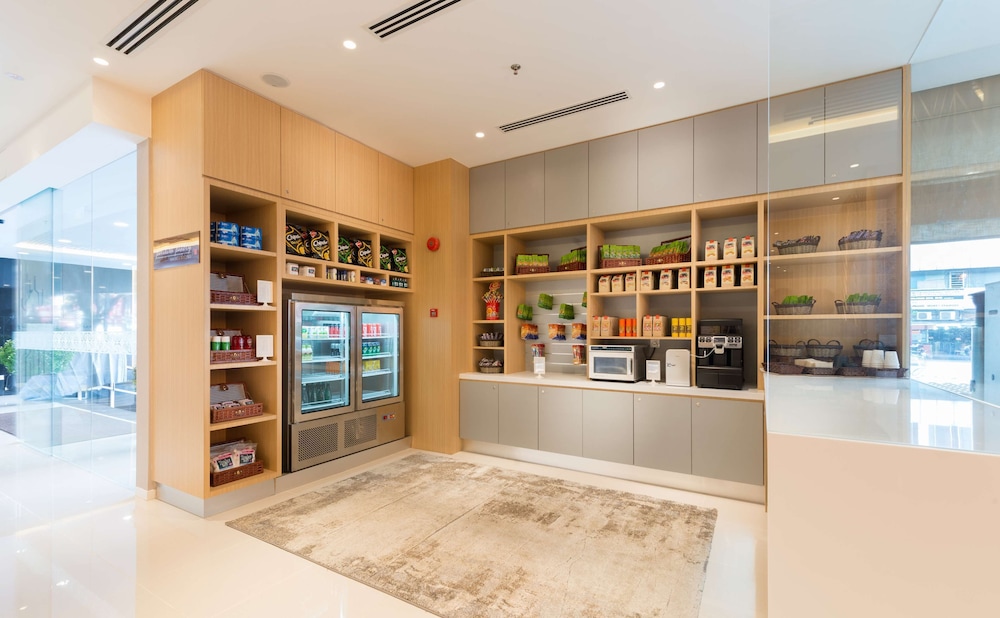 HILTON GARDEN INN KUALA LUMPUR JALAN TUANKU ABDUL RAHMAN NORTH 11/33