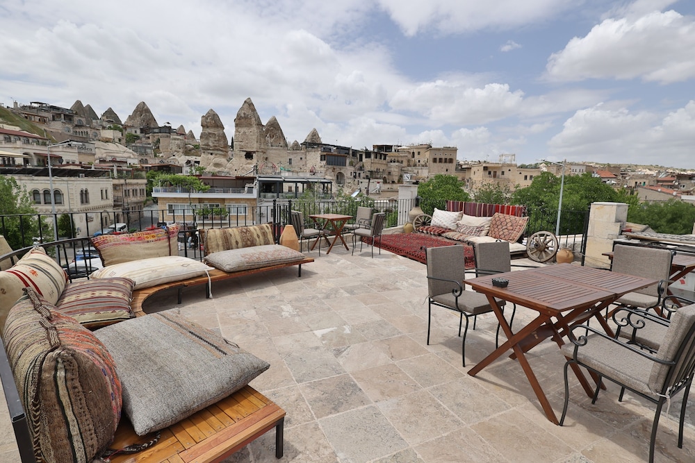 Osmanbey Cave Hotel 26/48