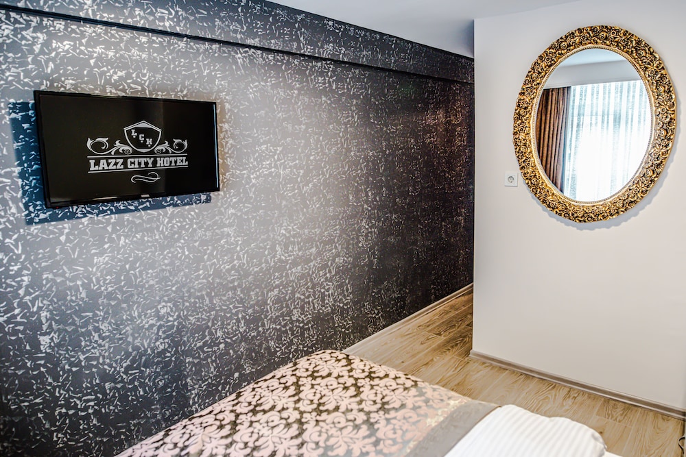 Lazz City Hotel 31/44
