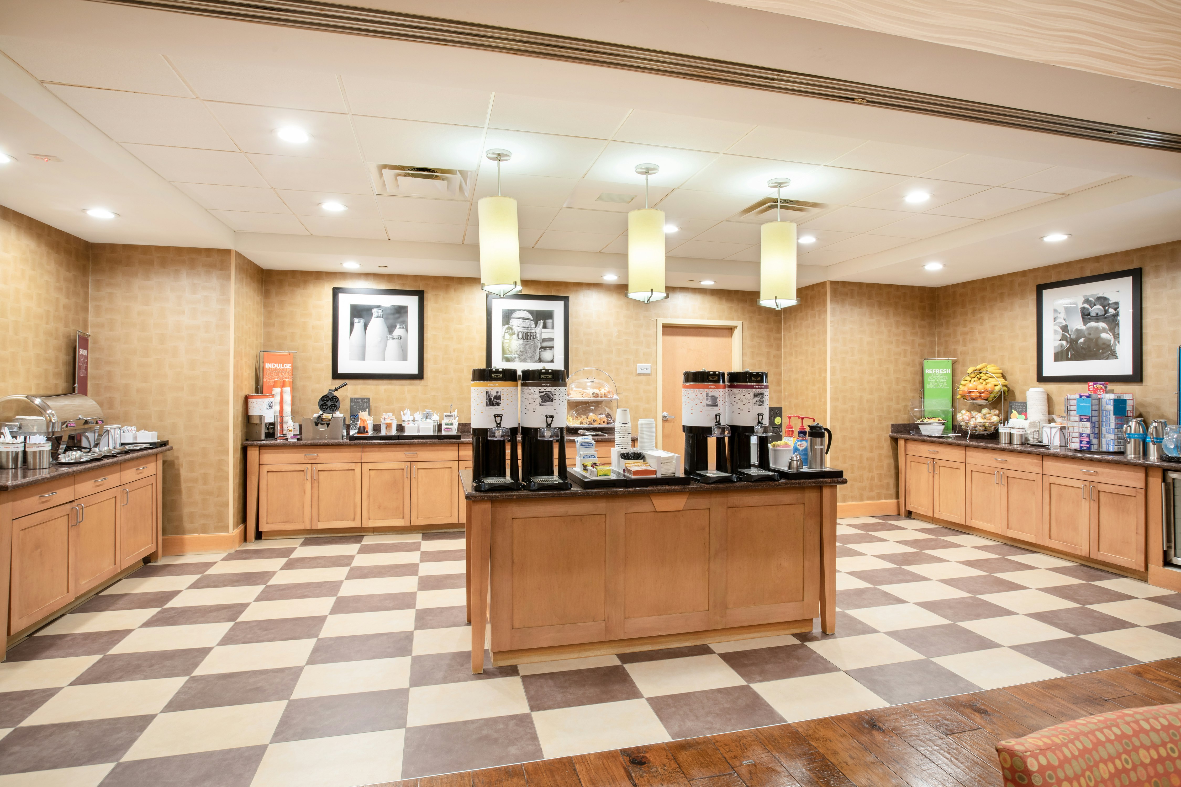 Hampton Inn & Suites Denver/South-Ridgegate 5/15